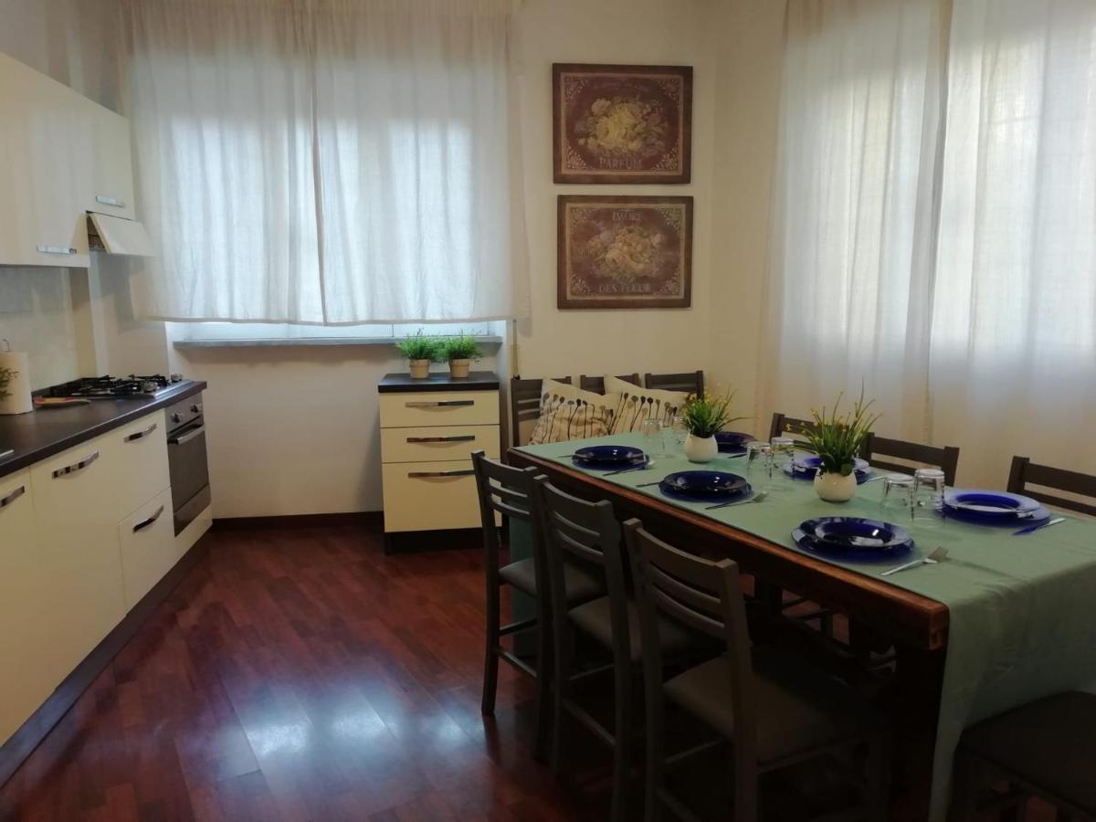 Saint Peter Vatican City Large Apartment Barbara Casa Vacanza Roma Exterior foto